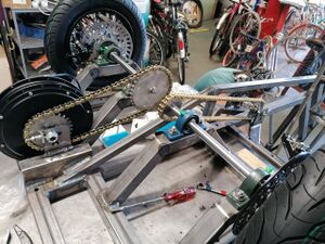 Atelier fabrication tricycle concarneau CRADE 726.jpg